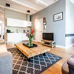 Prinsengracht Canalhouse Apartments